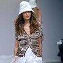 Milan Fashion Week. DEBORA SINIBALDI Spring-Summer 2008