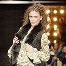 Russian Fashion Week. MASHA KRAVTSOVA. - 2008/09