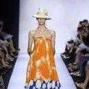 Mercedes-Benz Fashion Week. DIANE VON FURSTENBERG  - Spring 2008